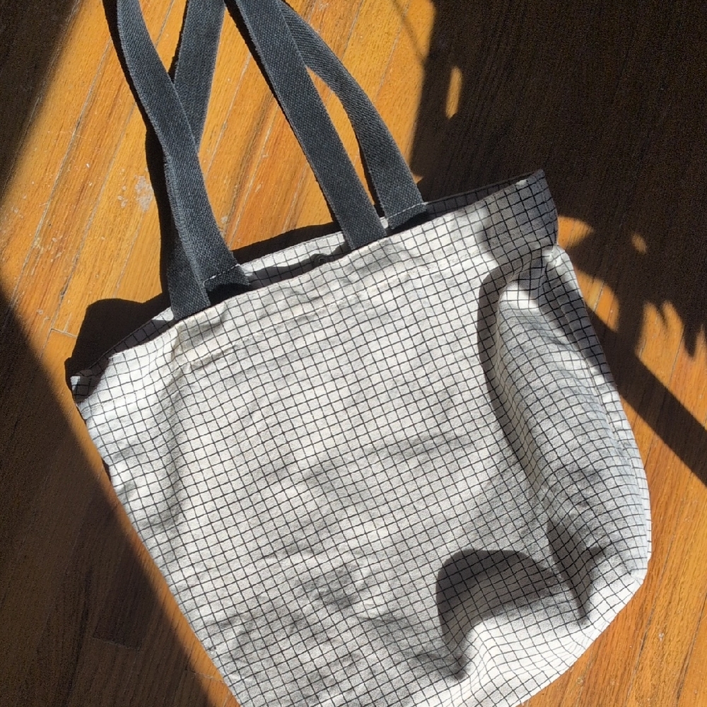 BAGGU Grid Pattern Tote - Black and White